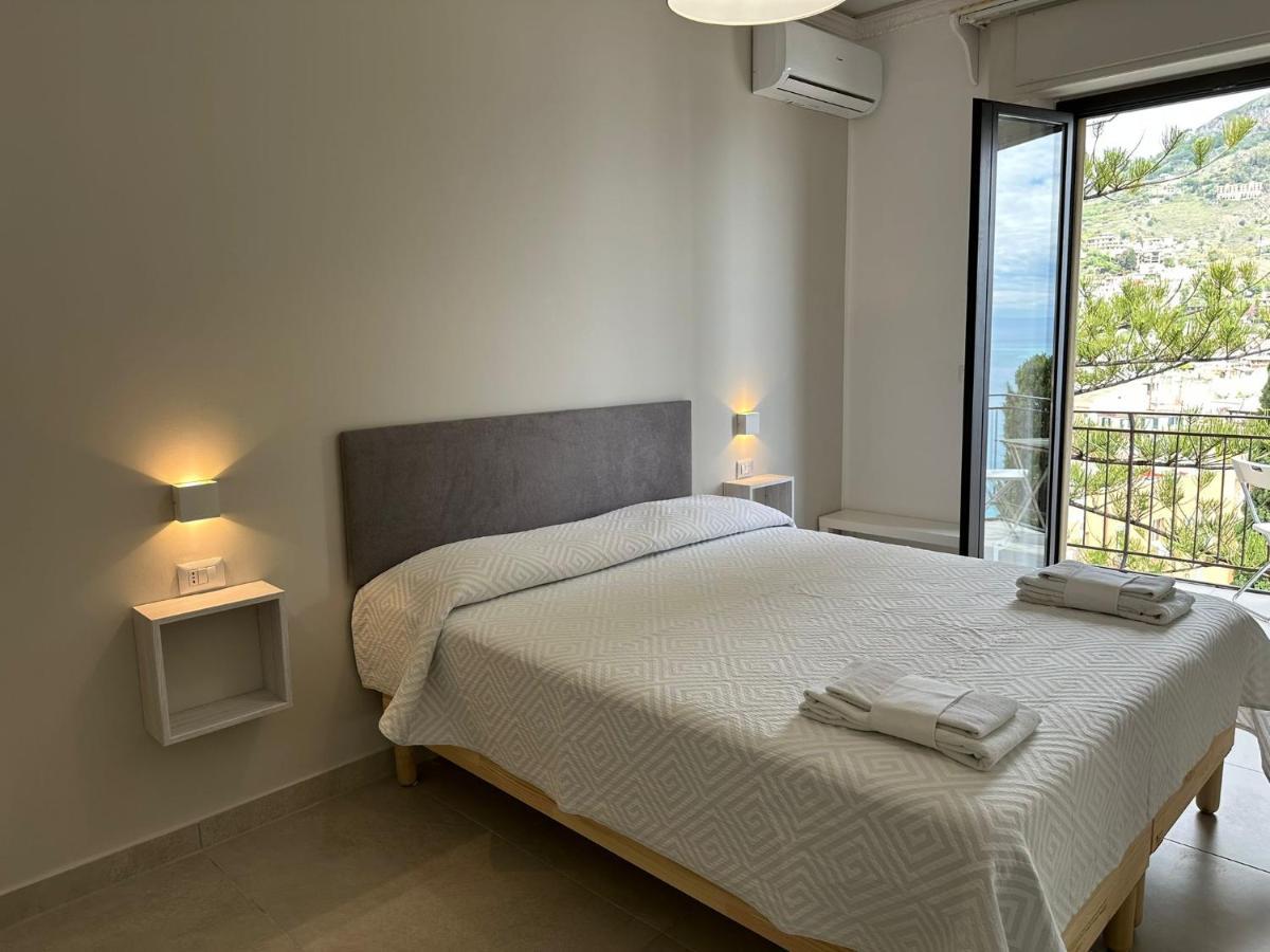 Mira Taormina Rooms Eksteriør billede