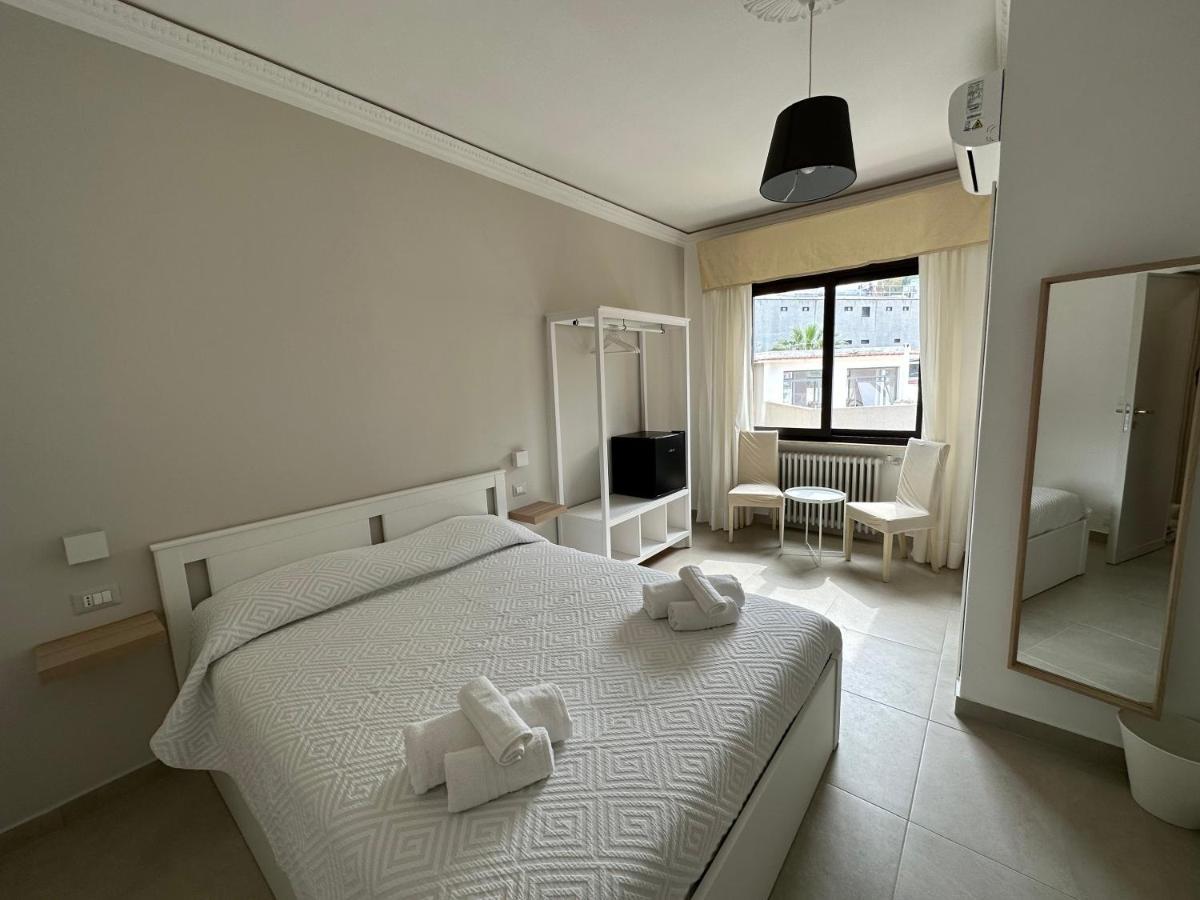 Mira Taormina Rooms Eksteriør billede